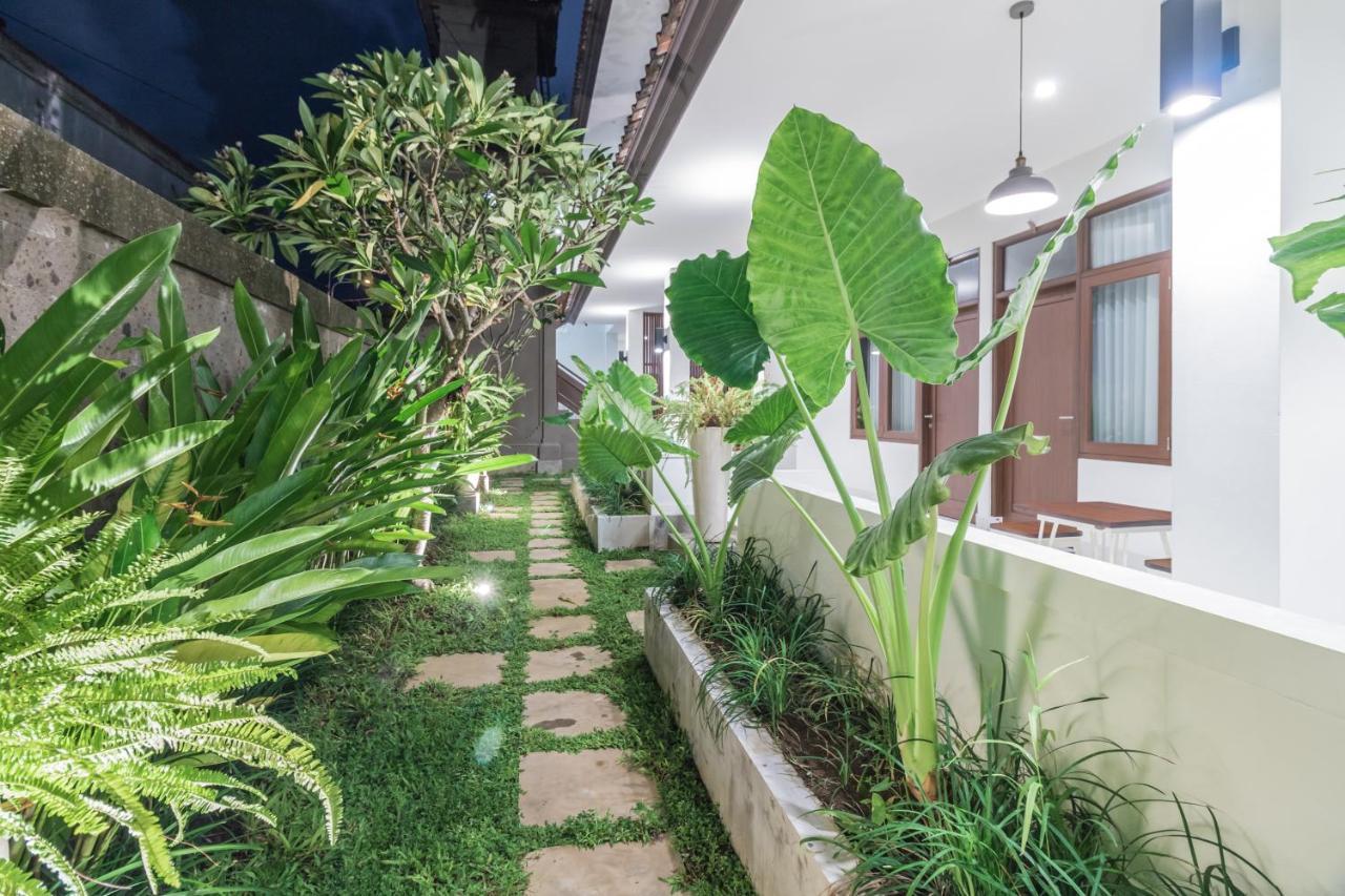 Kak Garden Inn Кута Экстерьер фото